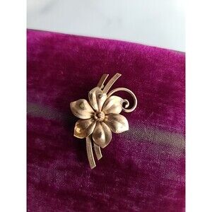 Vintage 12K GF Flower Shaped Brooch